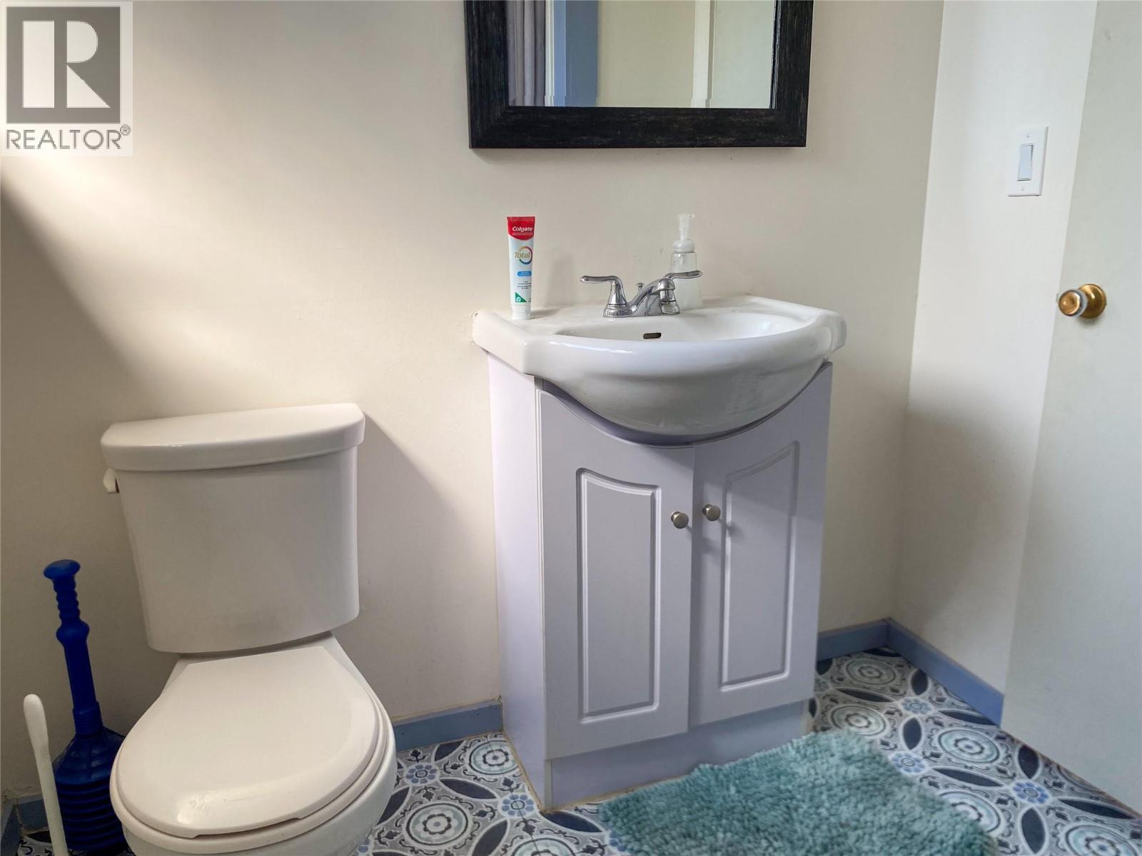 9017 17 Street - Image 23