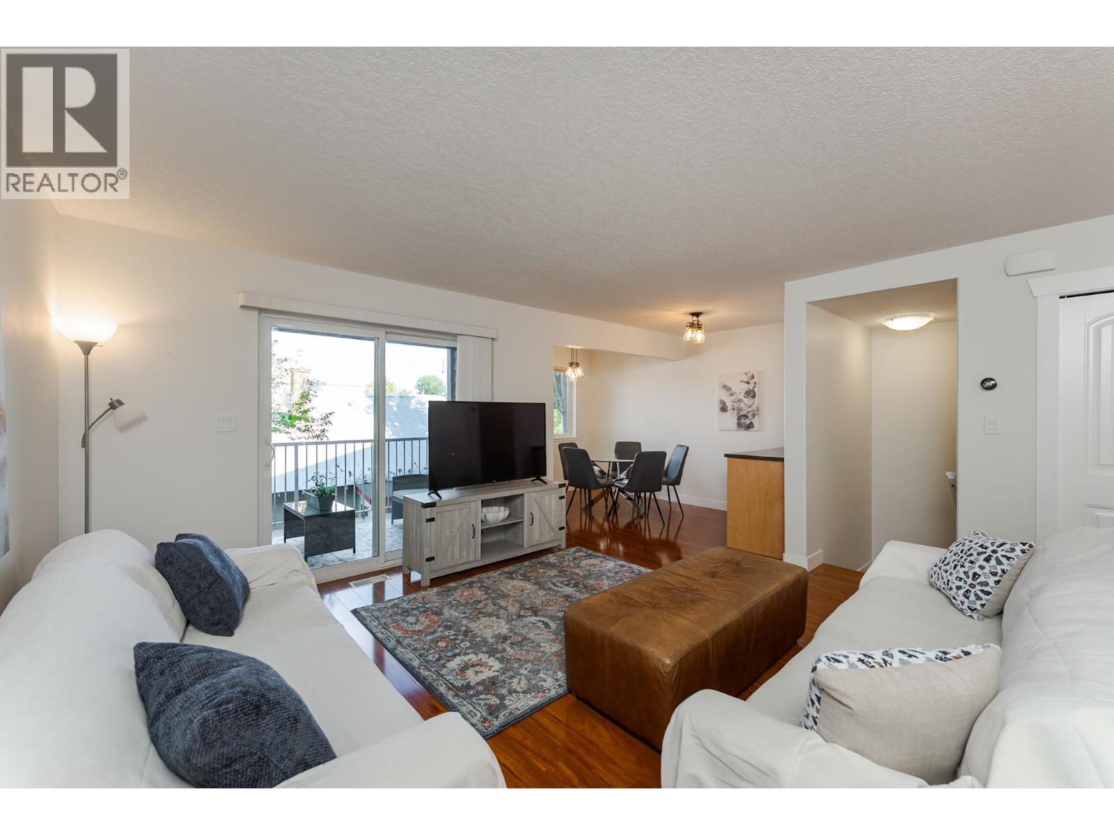 #106 1699 7TH AVENUE - 10