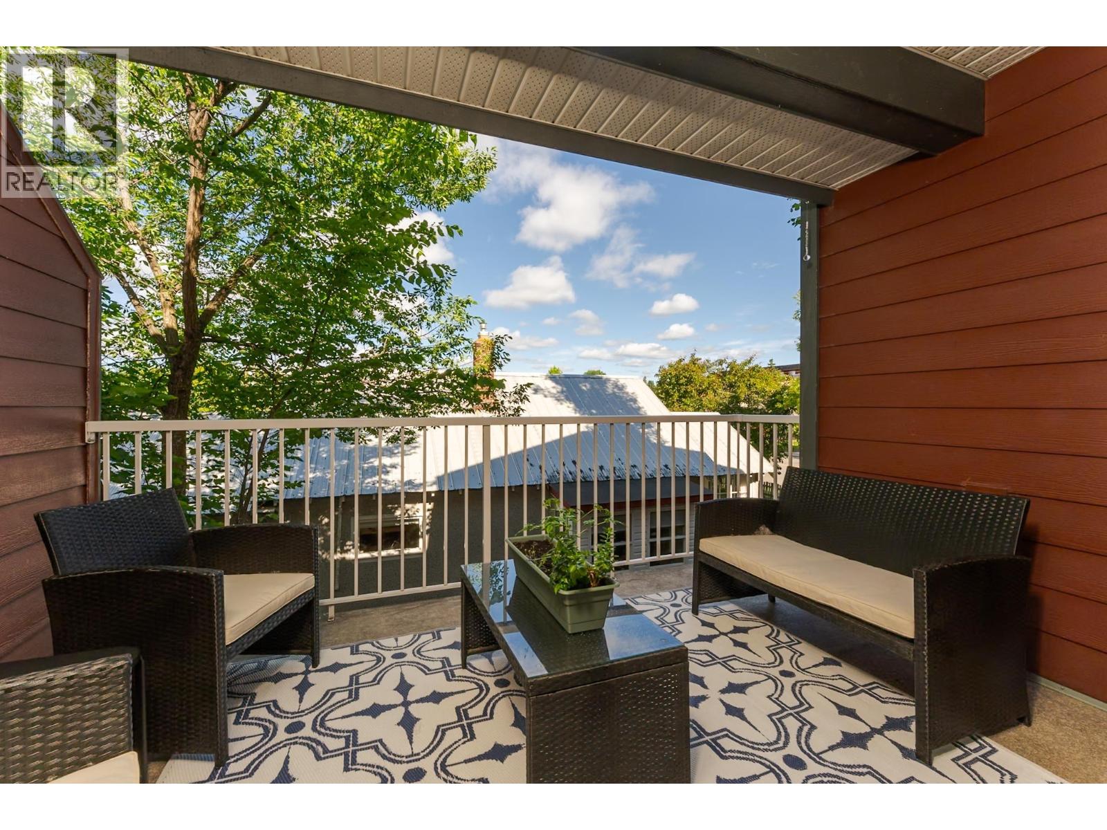 #106 1699 7TH AVENUE - Image 30