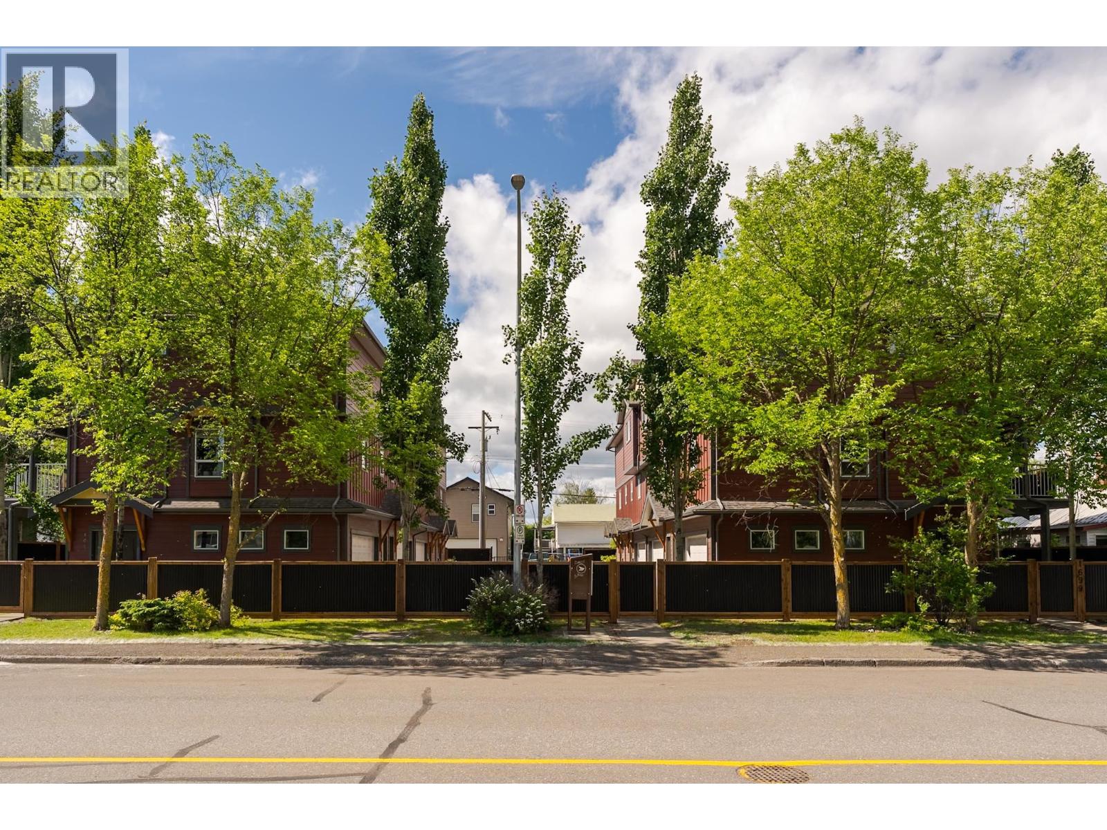 #106 1699 7TH AVENUE - 35