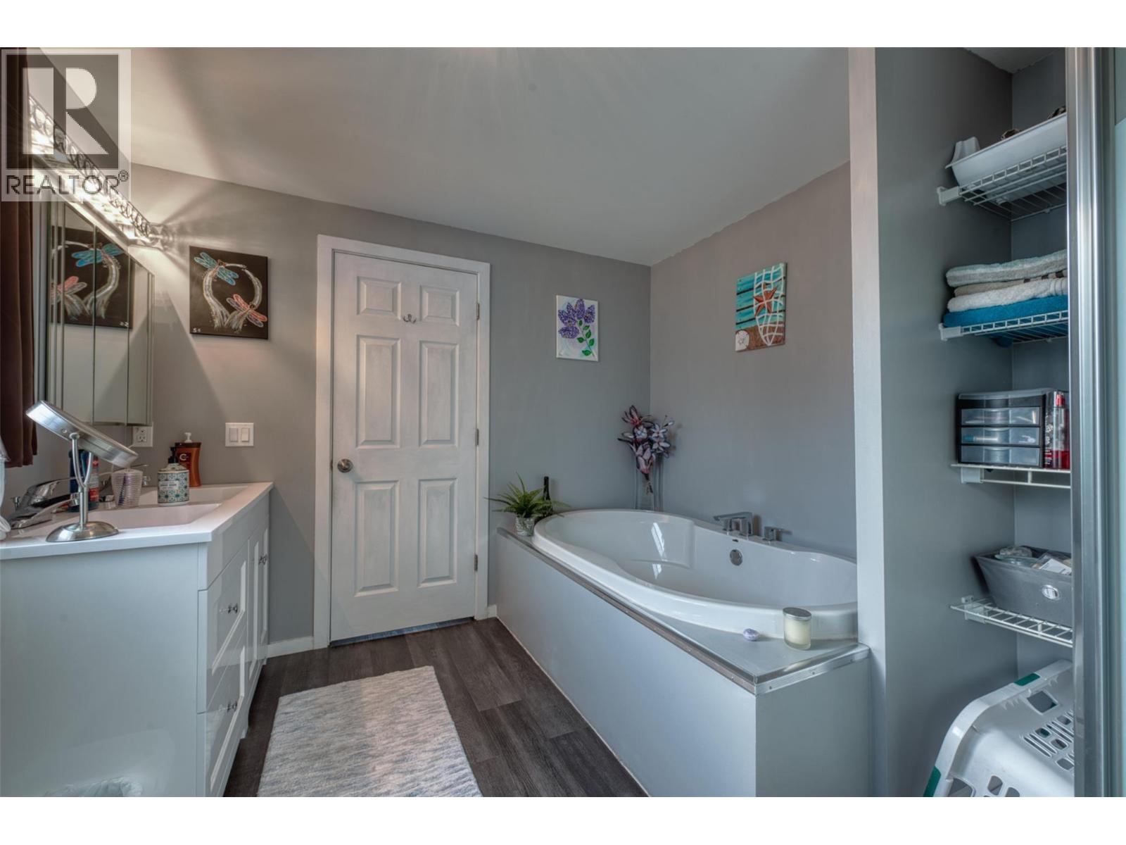 #34 8508 Clerke Road - 12