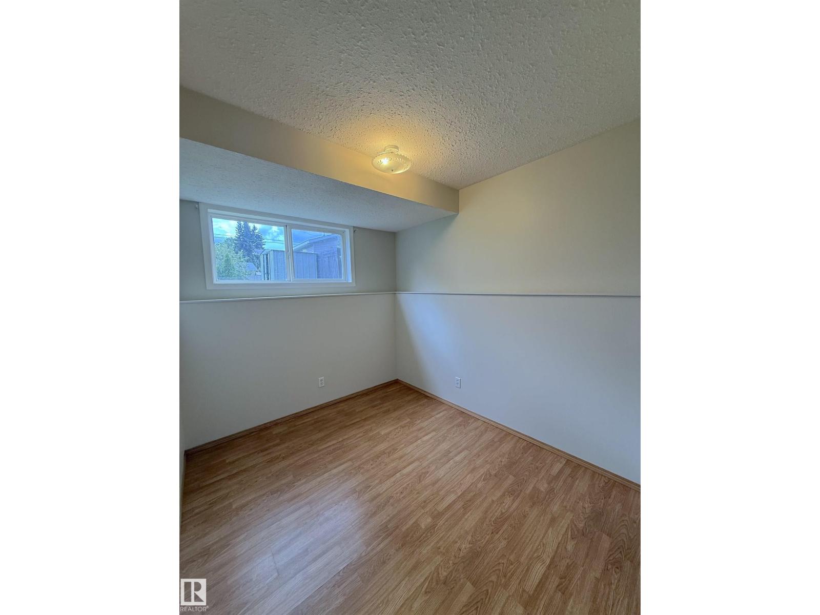 10309A & 10309B 98 AV - Image 19