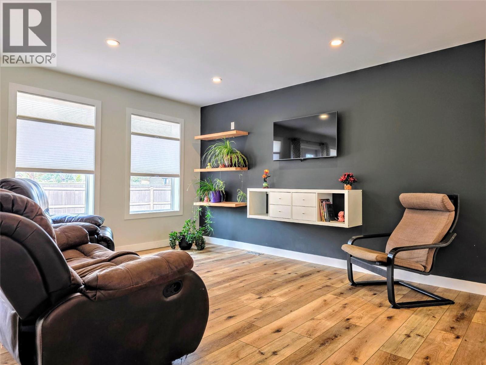 1313 13th Avenue, Invermere