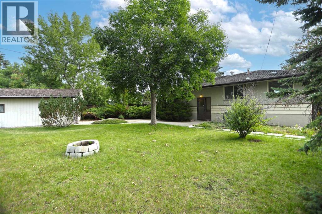 93 Winslow Crescent SW - 31
