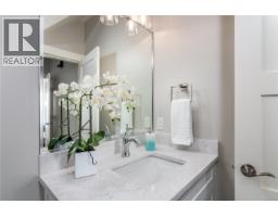 1480 Dallas Rd, Victoria, BC V8S1A2 Photo 17