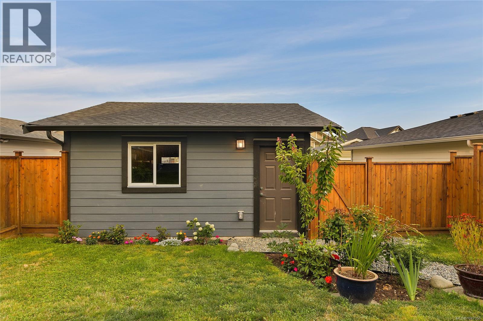 3377 Sandpiper St, Colwood