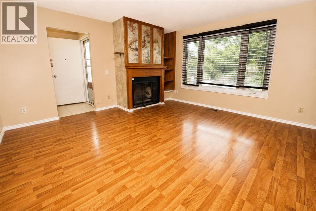 7 Dovercliffe Way SE - 9