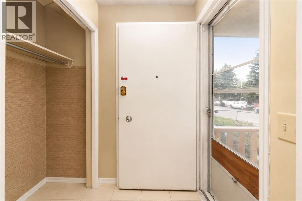 7 Dovercliffe Way SE - 5