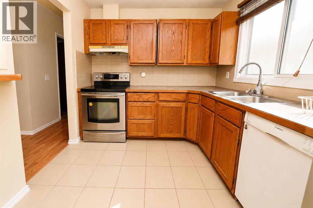 7 Dovercliffe Way SE - 15