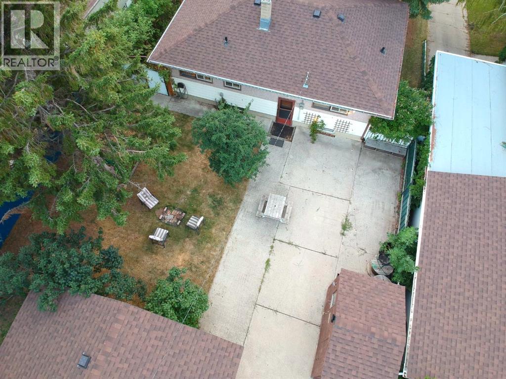 1009 18 Street N - Image 22