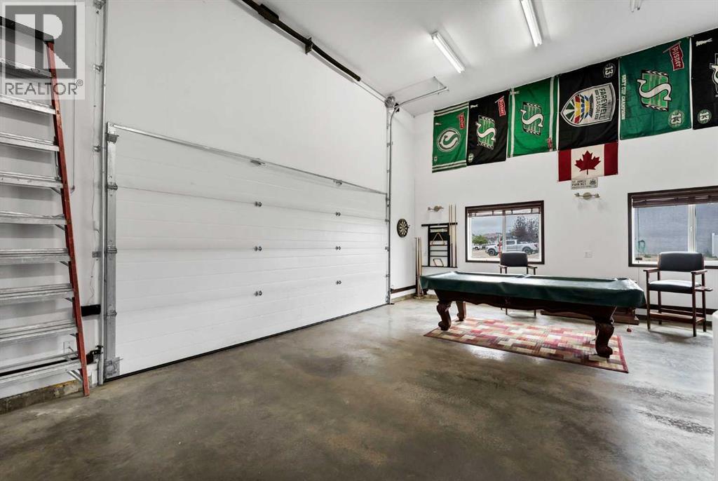 938 6 Street SE - Image 32