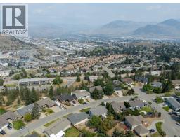 975 Huntleigh Crescent, Kamloops, BC V1S1G9 Photo 32