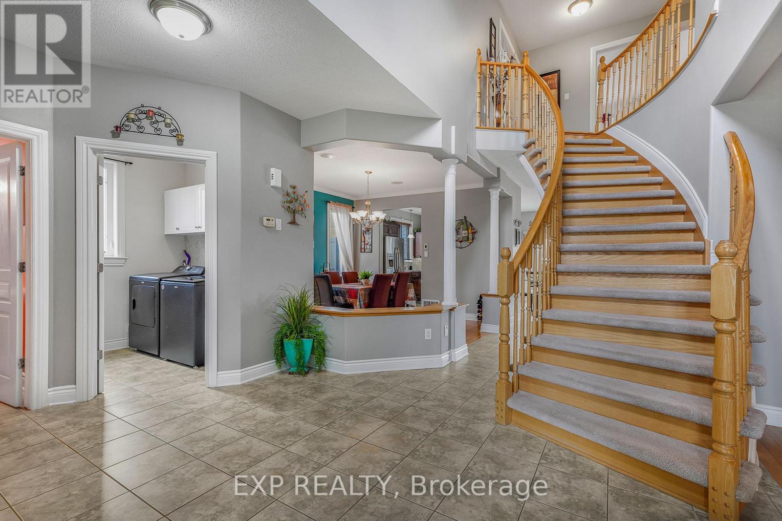 224 TOPAZE CRESCENT - 5