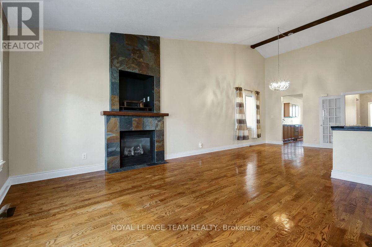 92 HARTSMERE DRIVE - Image 15