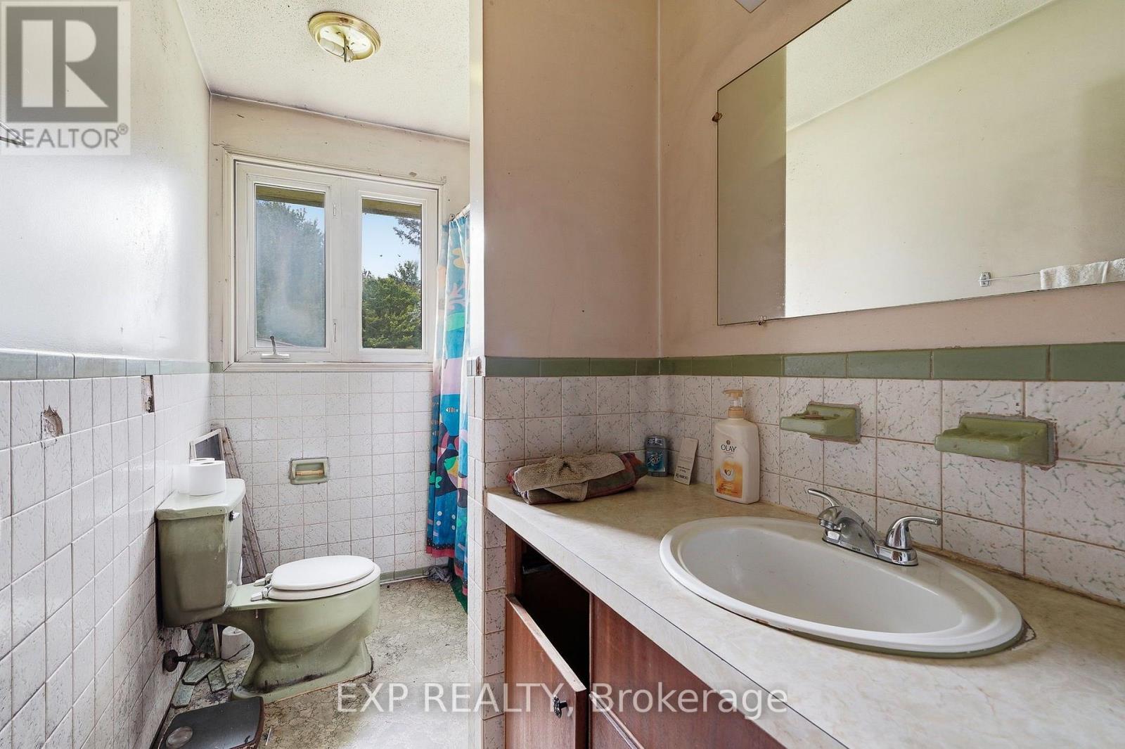 2498 MER BLEUE ROAD - Image 10