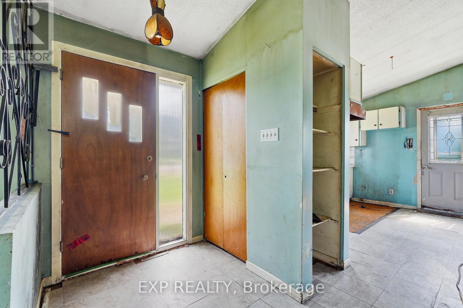 2498 MER BLEUE ROAD - Image 17