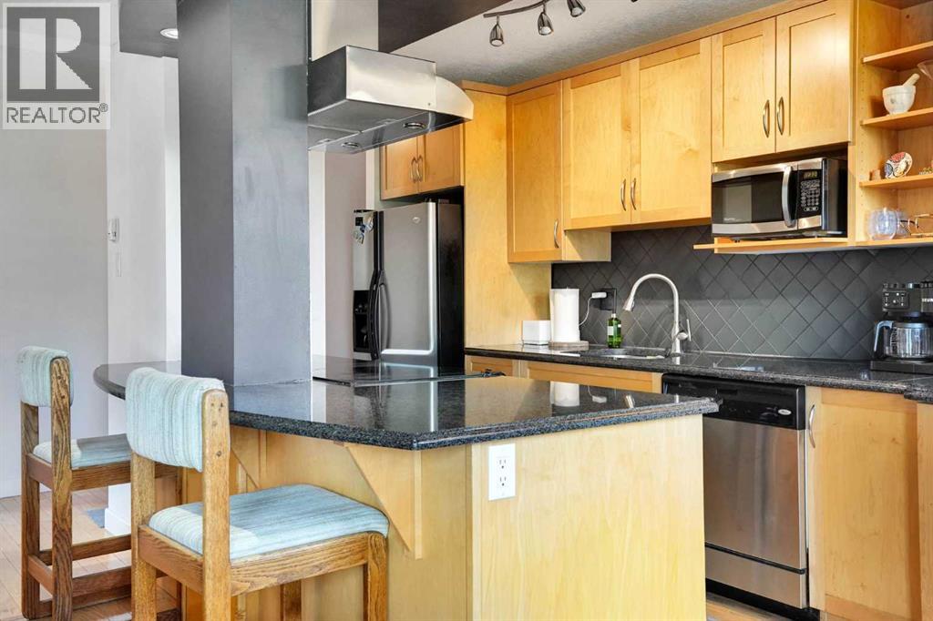 #302 1225 15 Avenue SW - 15