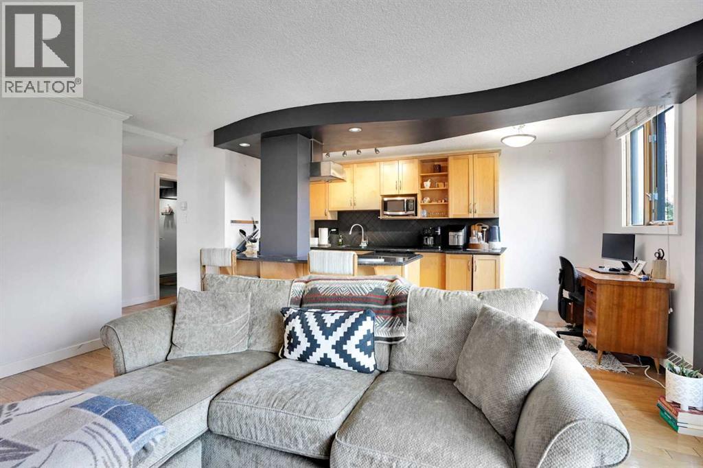 #302 1225 15 Avenue SW - 24