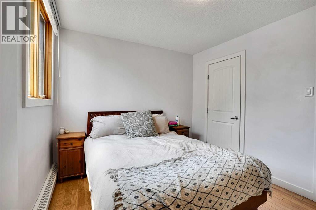 #302 1225 15 Avenue SW - 31