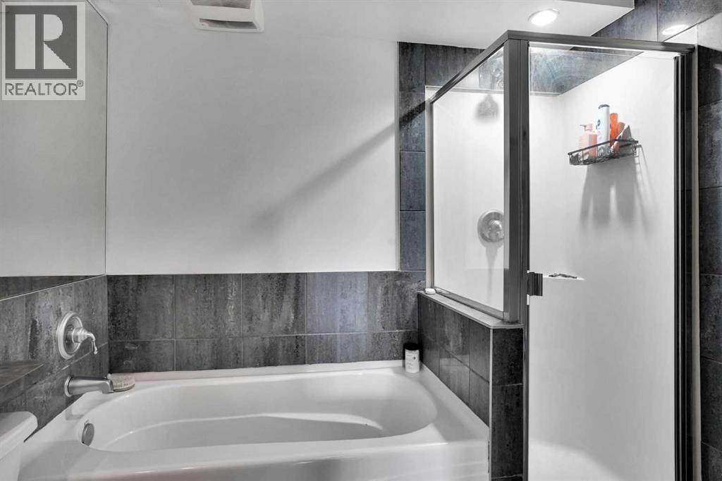 #302 1225 15 Avenue SW - 34
