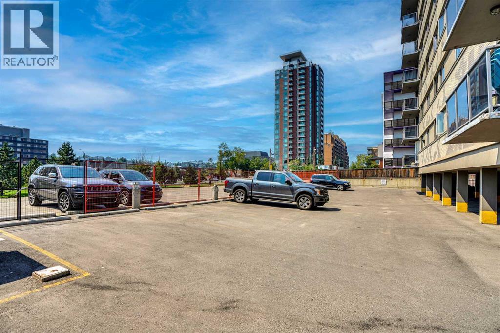 #302 1225 15 Avenue SW - 38