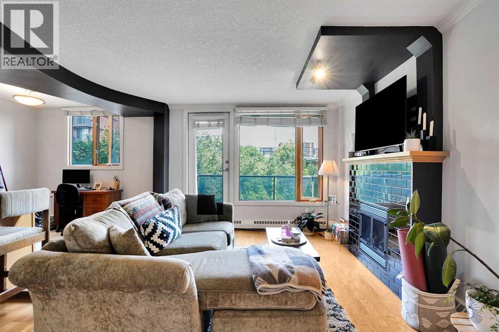 #302 1225 15 Avenue SW - 5