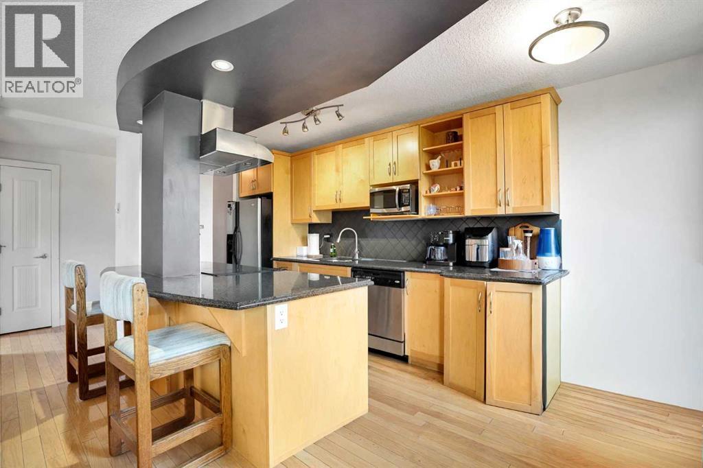 #302 1225 15 Avenue SW - 9