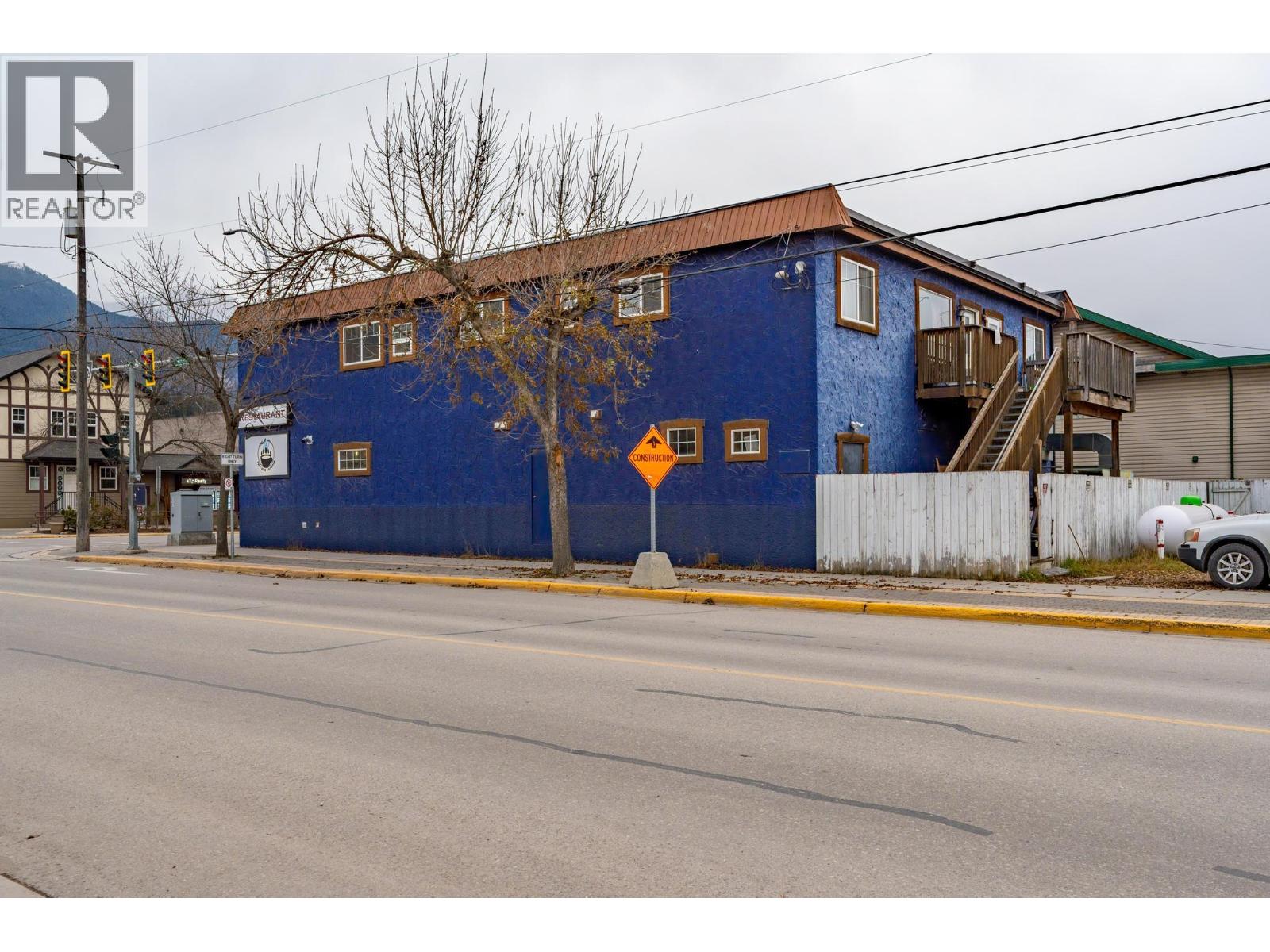 901 10TH  S Avenue, Golden, British Columbia, V0A1H0, Golden, British Columbia — photo 5 of 5
