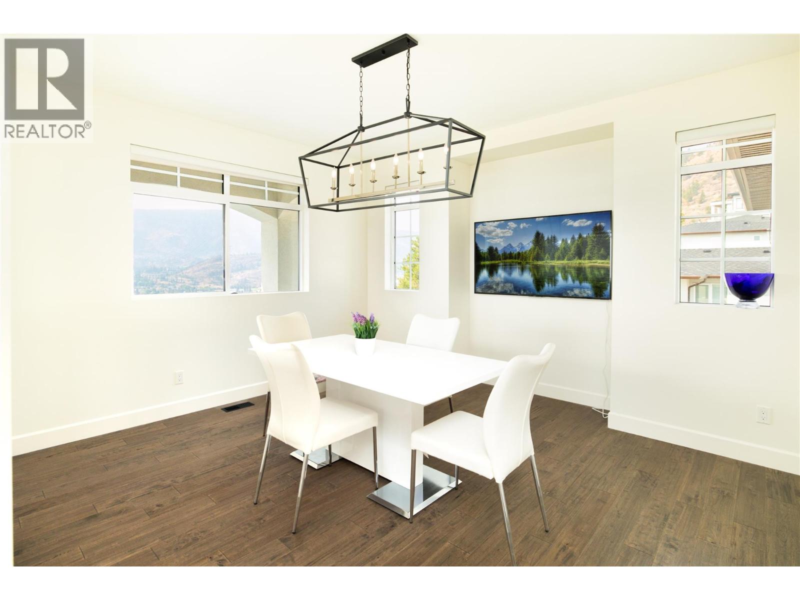  3351 Vineyard View Drive, West Kelowna