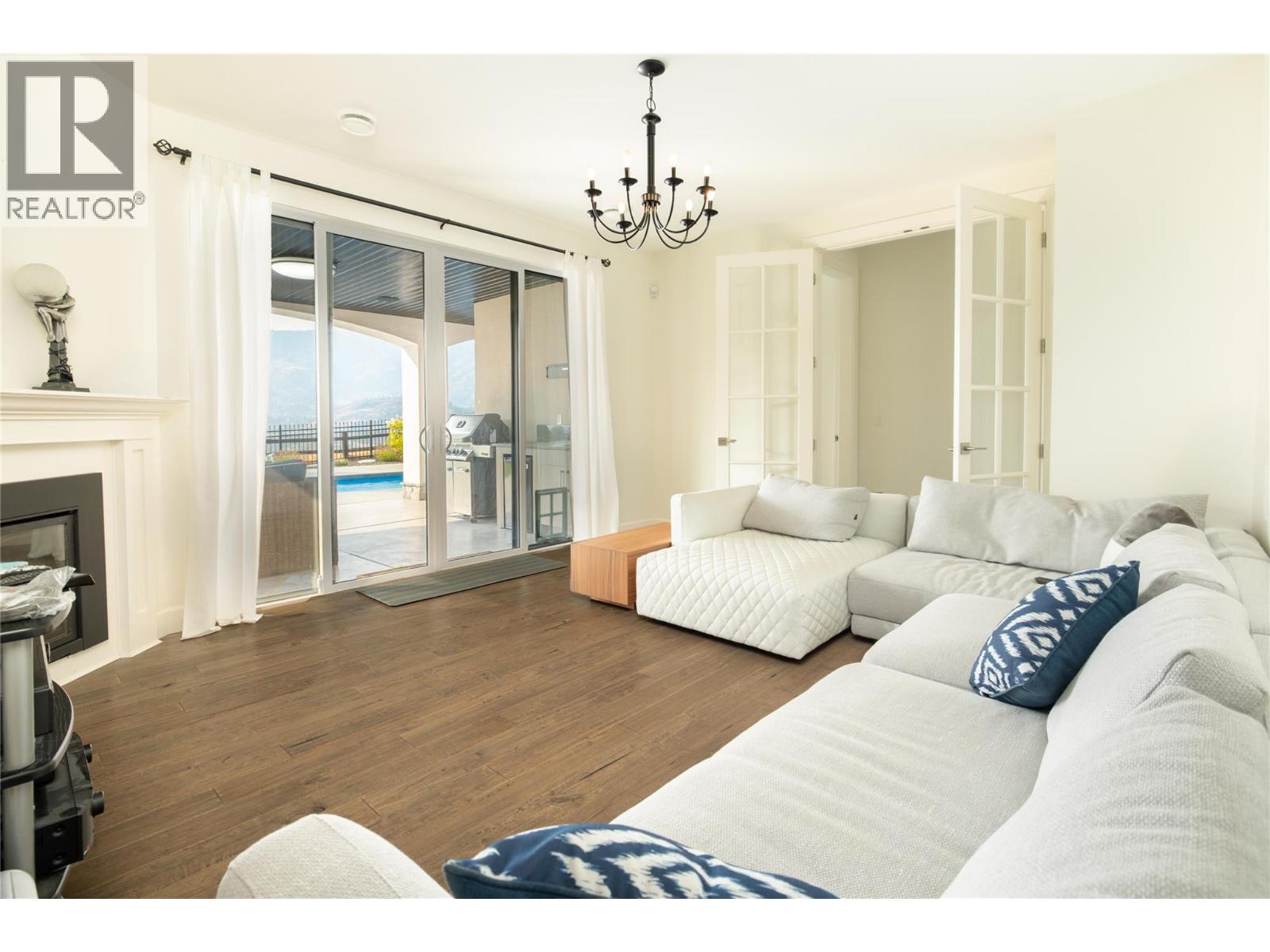  3351 Vineyard View Drive, West Kelowna