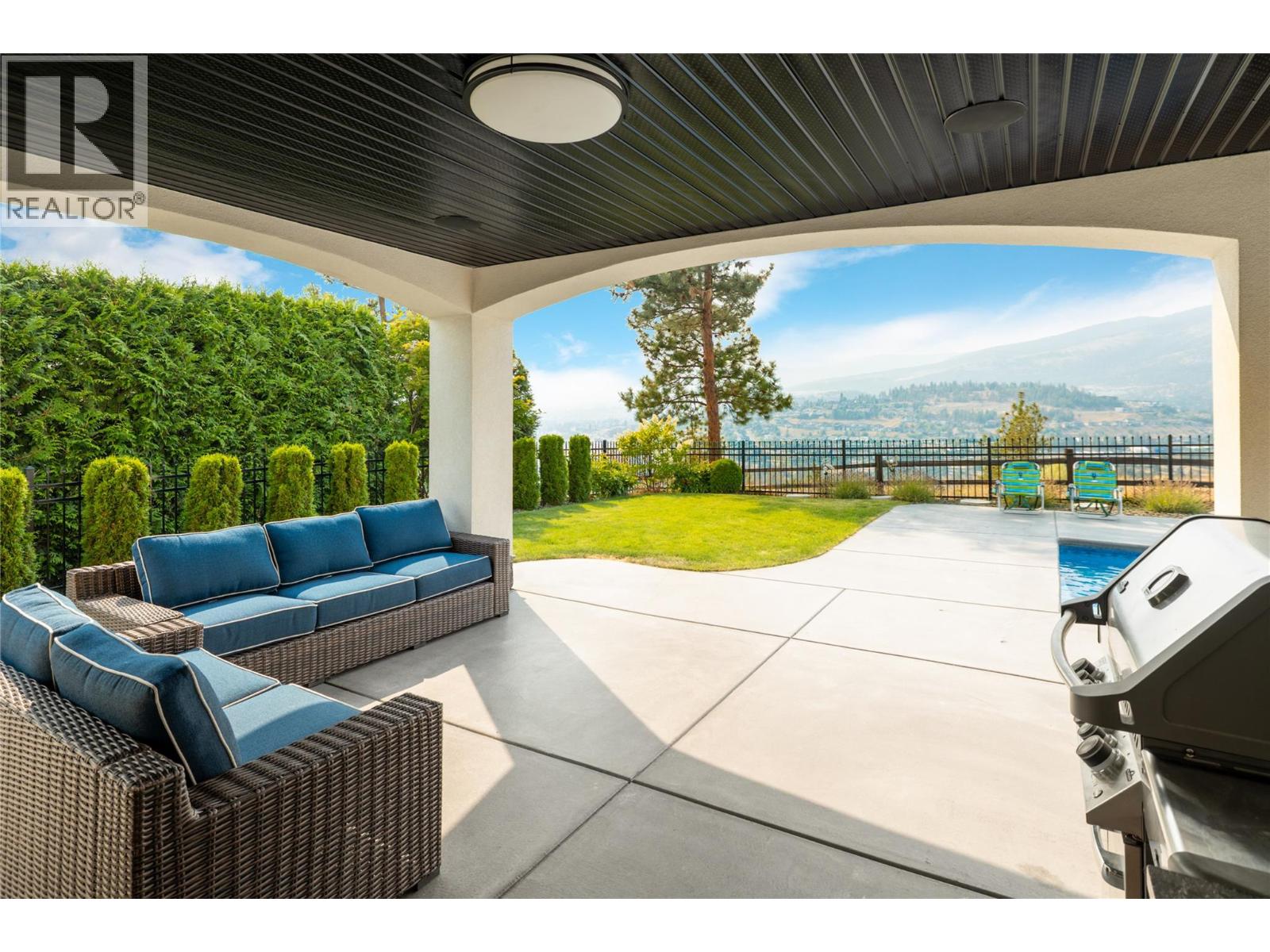  3351 Vineyard View Drive, West Kelowna