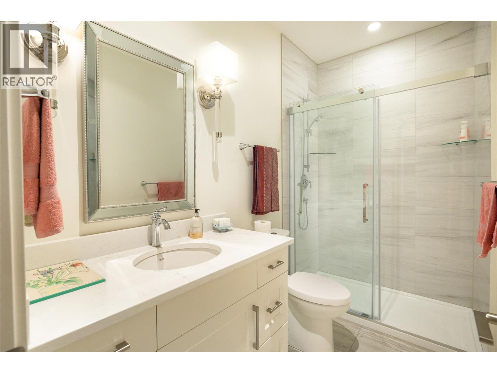  3351 Vineyard View Drive, West Kelowna