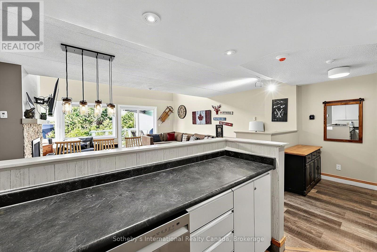 #313 107 ANN HEGGVEIT DRIVE - Image 8