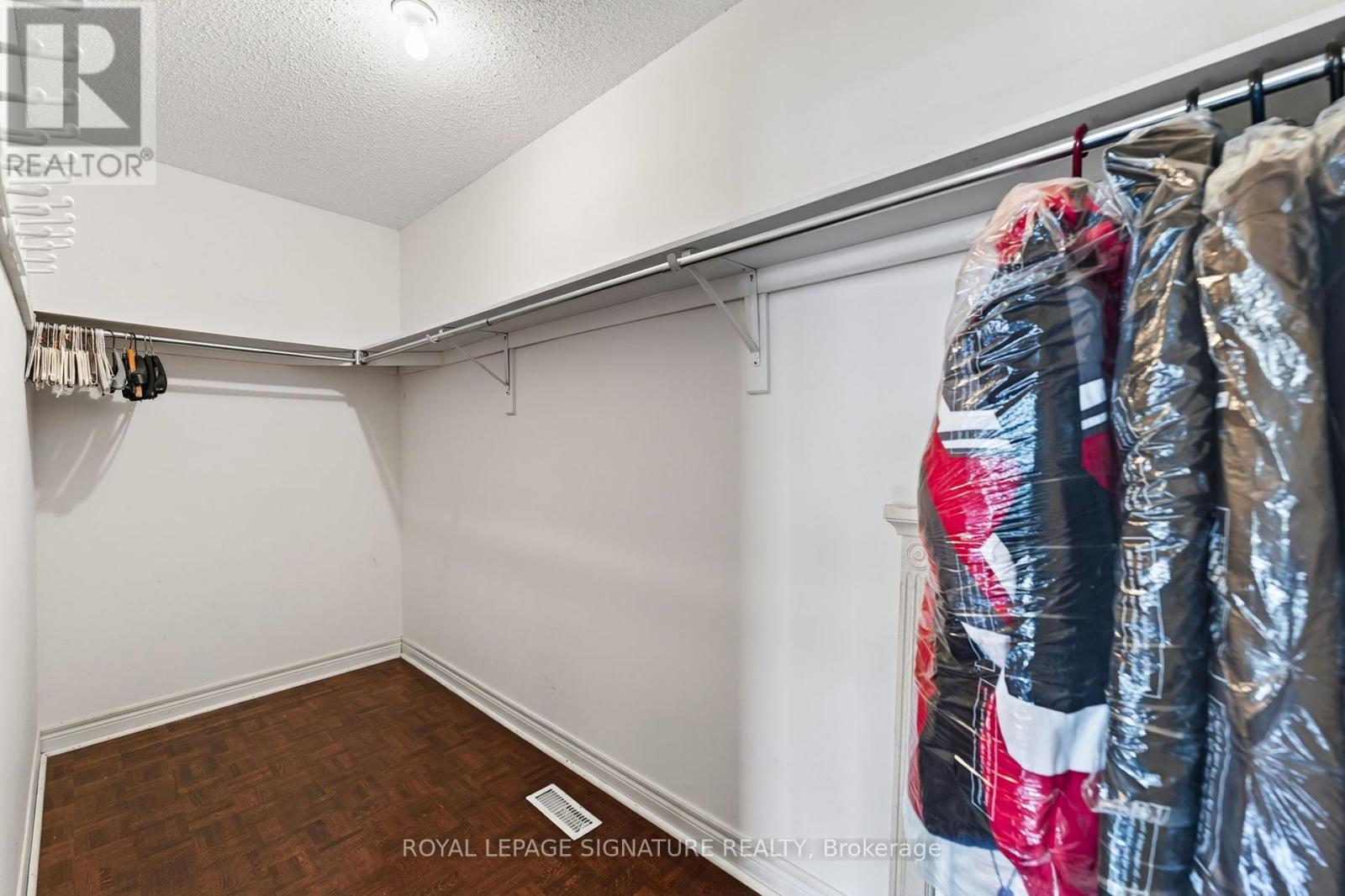 6847 SIMPSON PIONEER TRAIL - 27