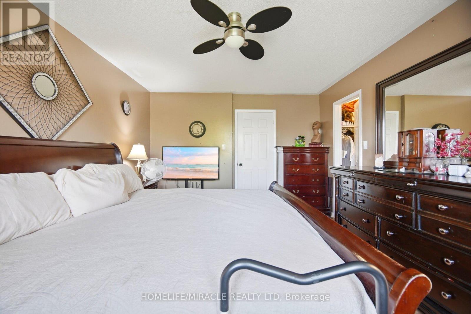 45 RIDGEFIELD COURT - Image 27