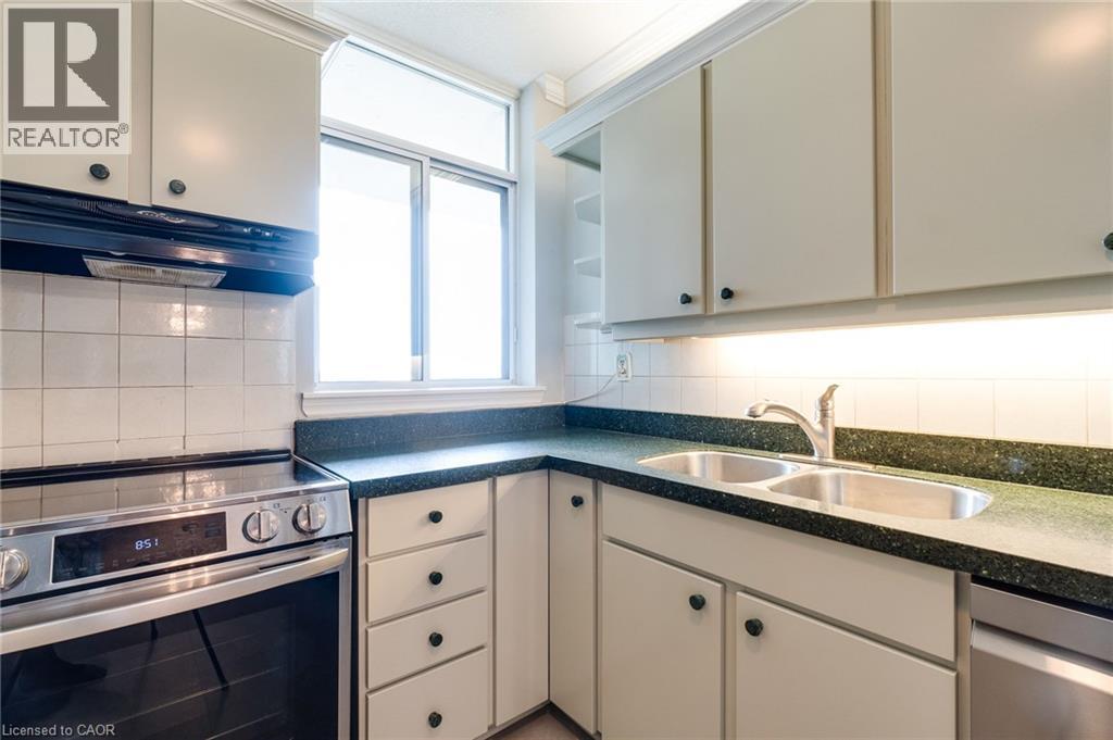 #1207 5250 LAKESHORE Road - 19