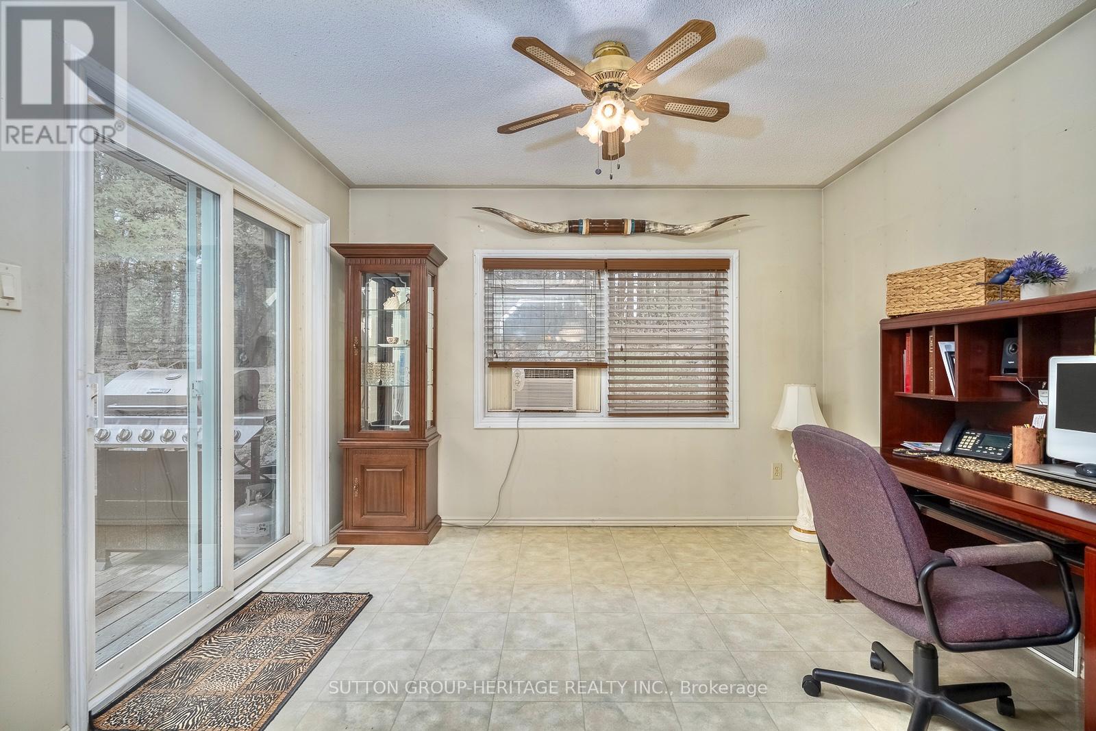 228 PIRATES GLEN DRIVE - Image 24