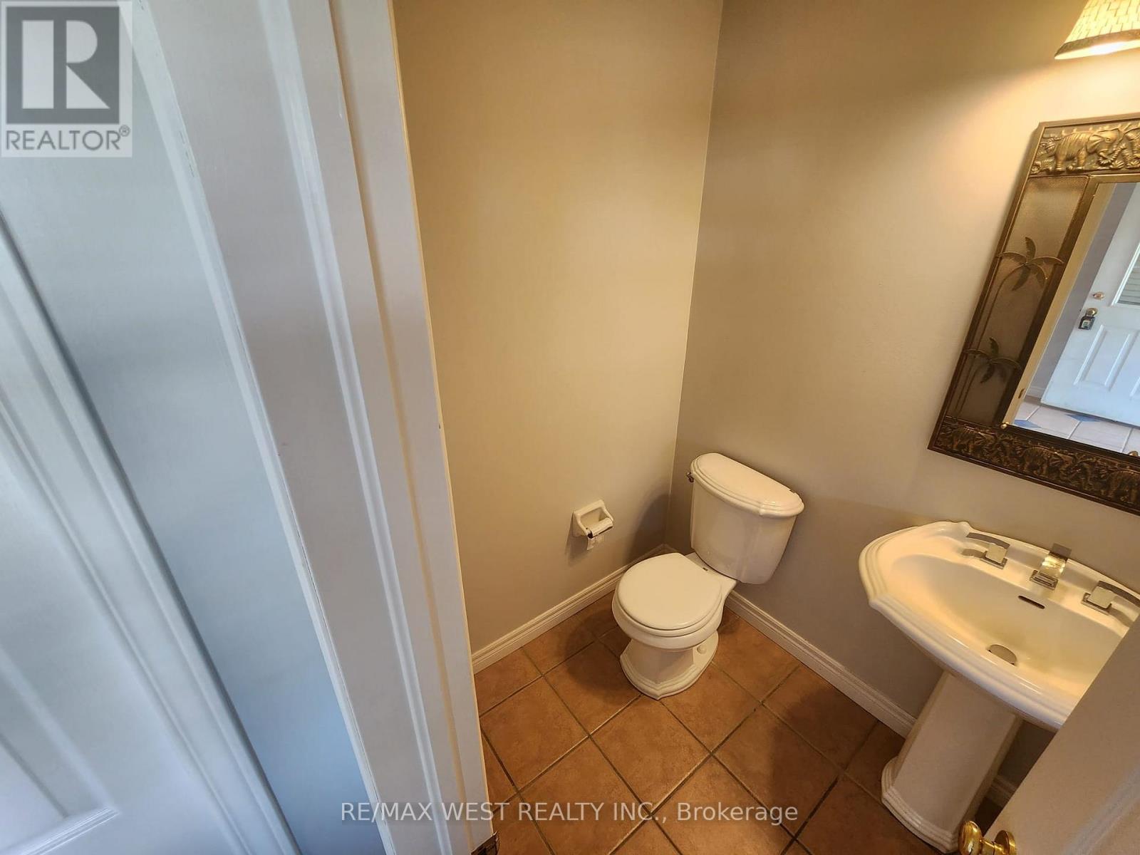 792 BUTTERNUT AVENUE - Image 13