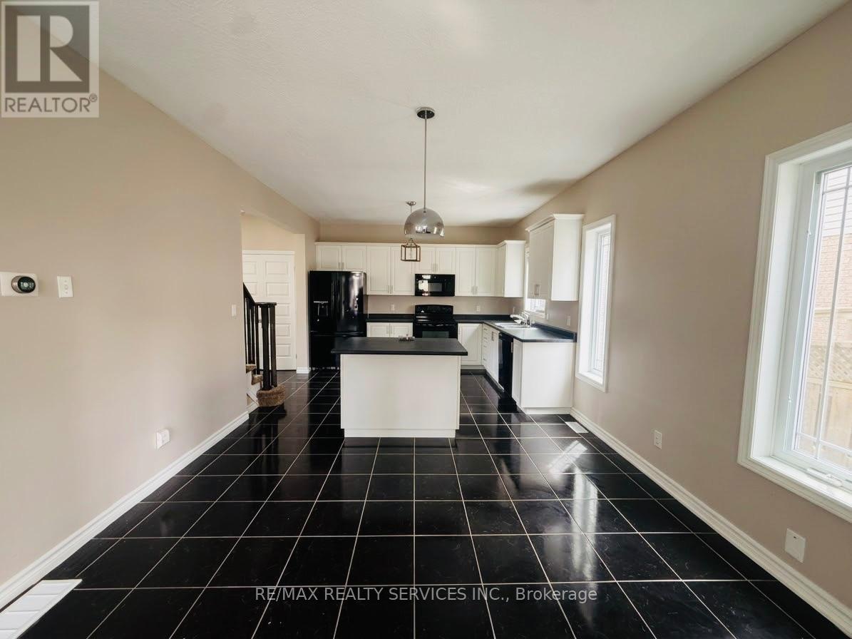 3 TALON DRIVE - Image 8