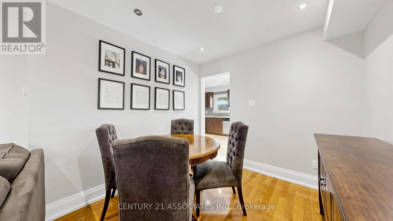80 STEPHENSEN COURT - 12