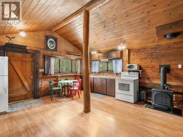 135 FIVE MILE ROAD - 10