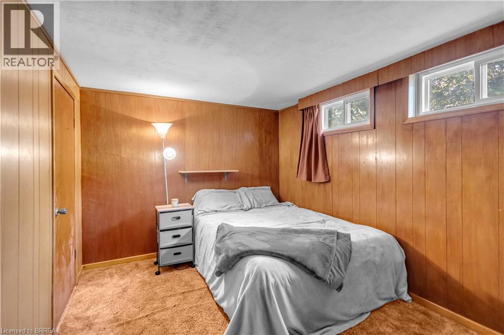18 KINGSMOUNT Crescent - 27