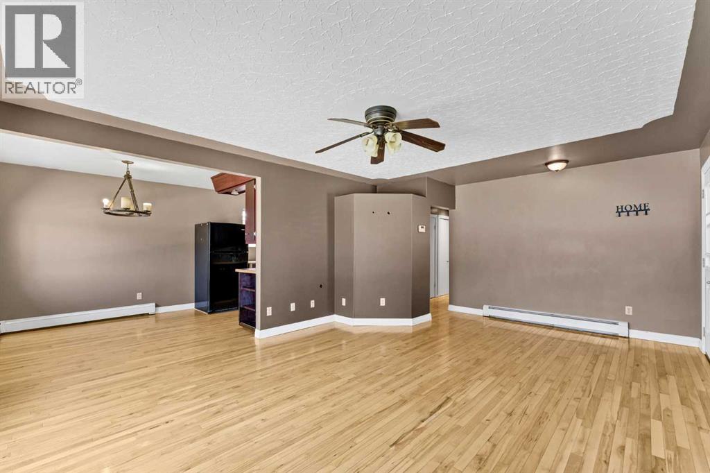129 7 Street SE - Image 6
