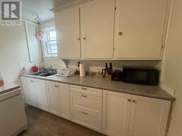26 Alberta AVE - 10