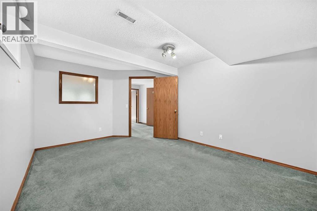 337 Harvest Lake Green NE - 32