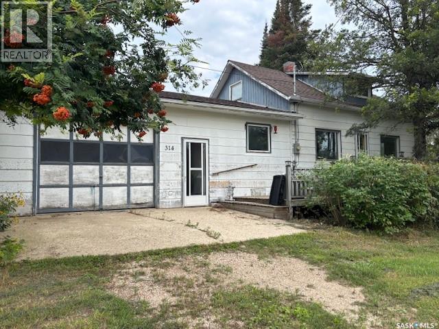 314 1st AVENUE N