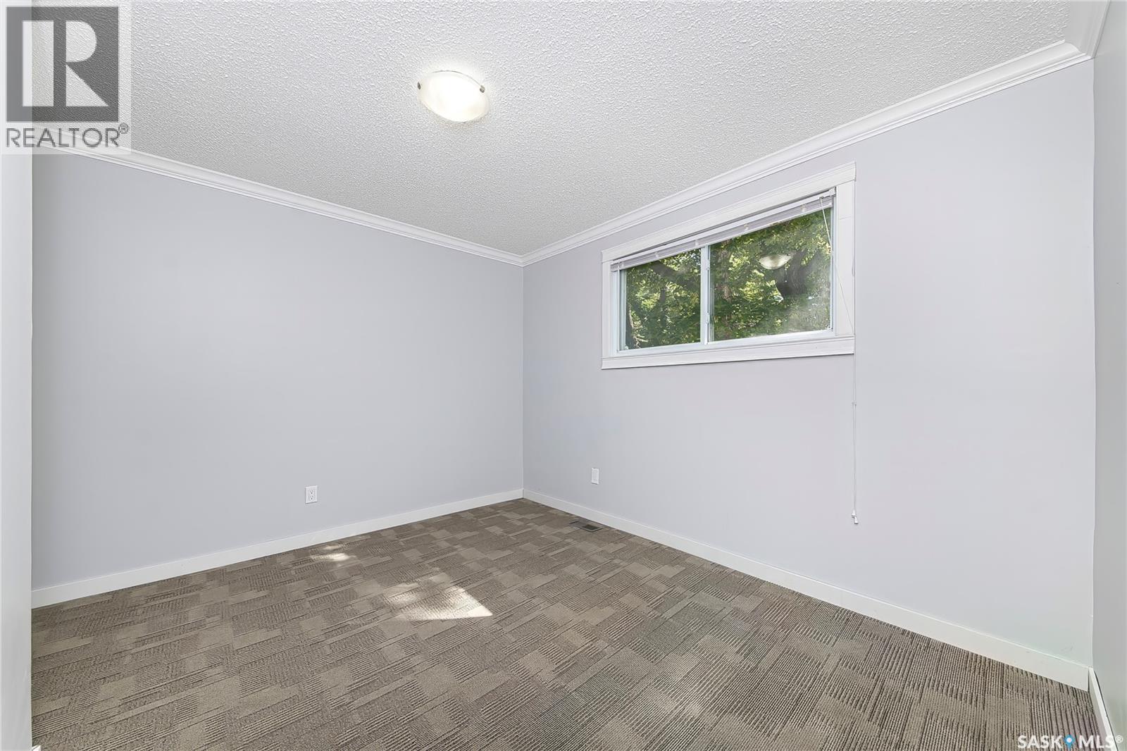 1017 J AVENUE N - Image 23
