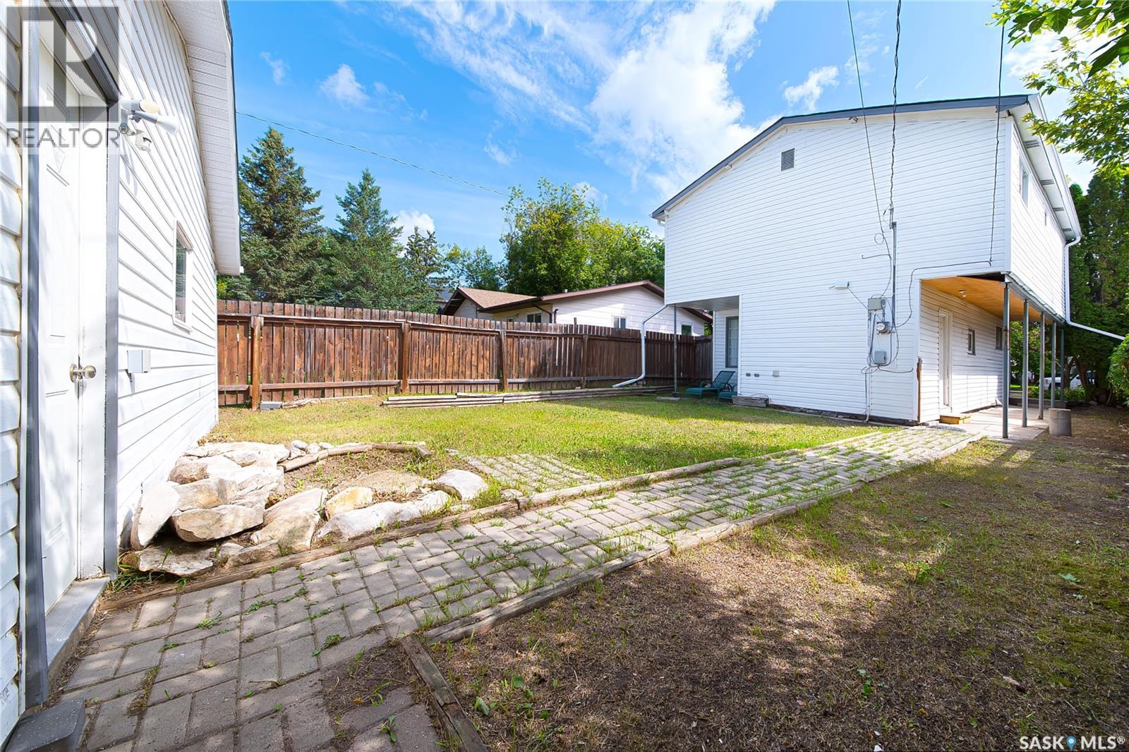 1017 J AVENUE N - Image 29