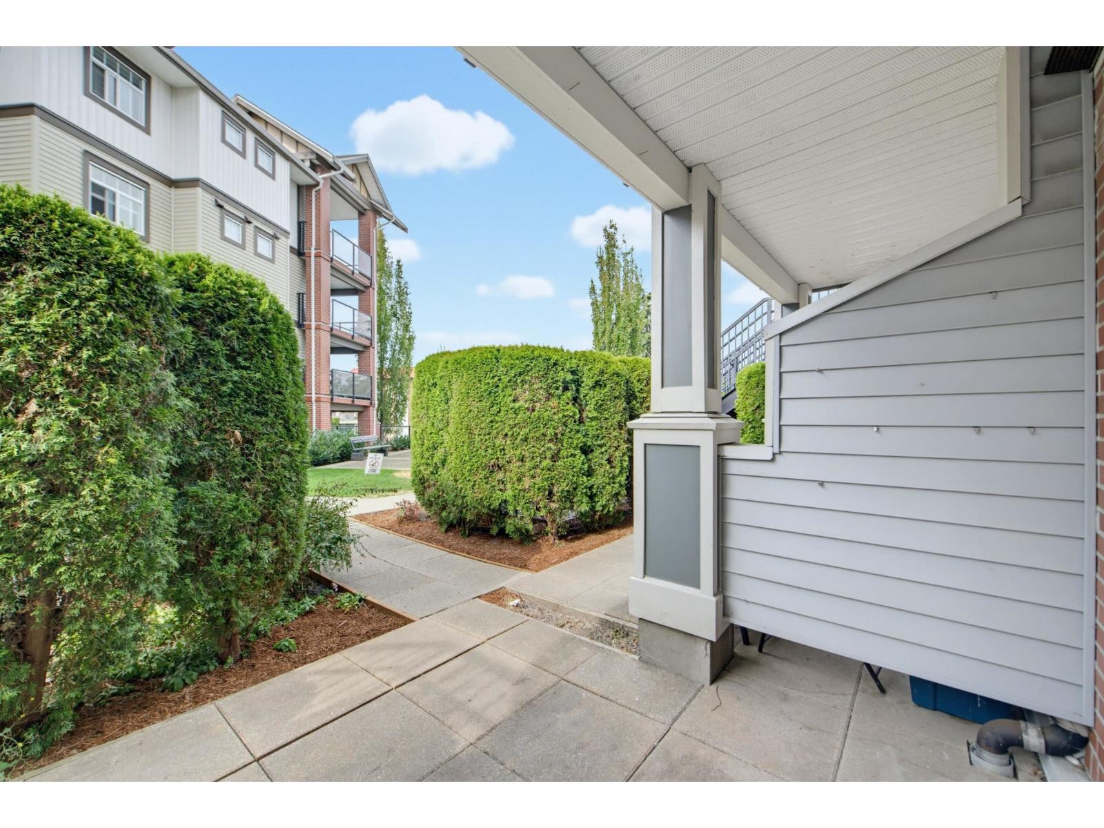 273 20170 FRASER HIGHWAY, Langley