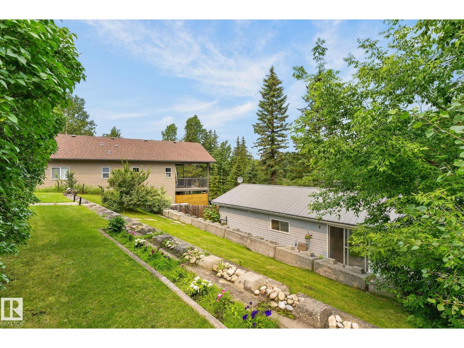 351 Smith CR - 14